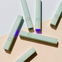 Mayour luv hand mini lamp